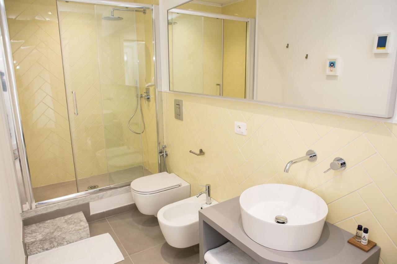 Cocor Suites & Design نابولي المظهر الخارجي الصورة